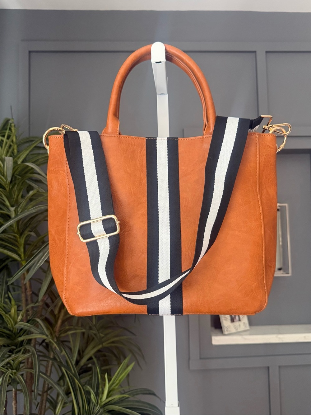 SOCIAL THREADS x THE MOTHERCHIC Medium Tote Cognac Vegan Leather Striped Strap